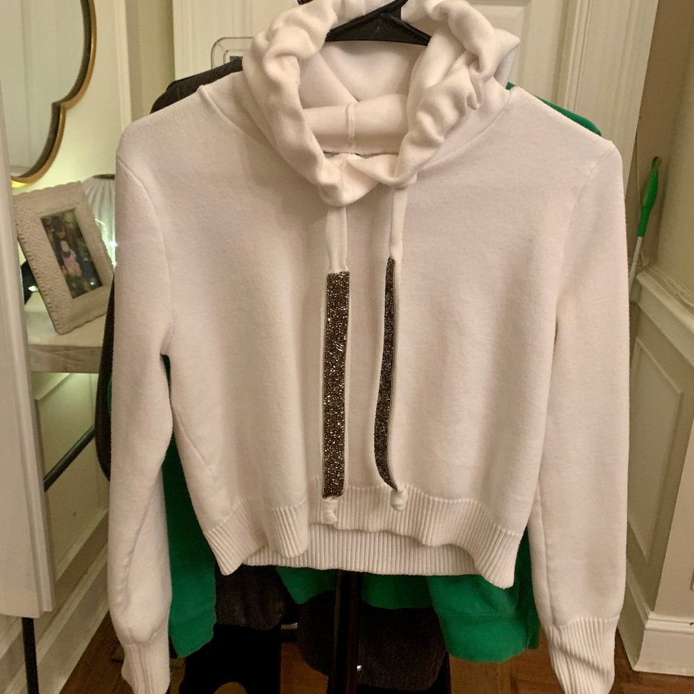 White Zara Sweatshirt w/ Sparkly Drawstring: small